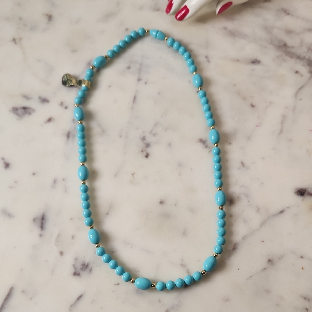 Vintage | Avon Turquoise Plastic Beaded Necklace 24"